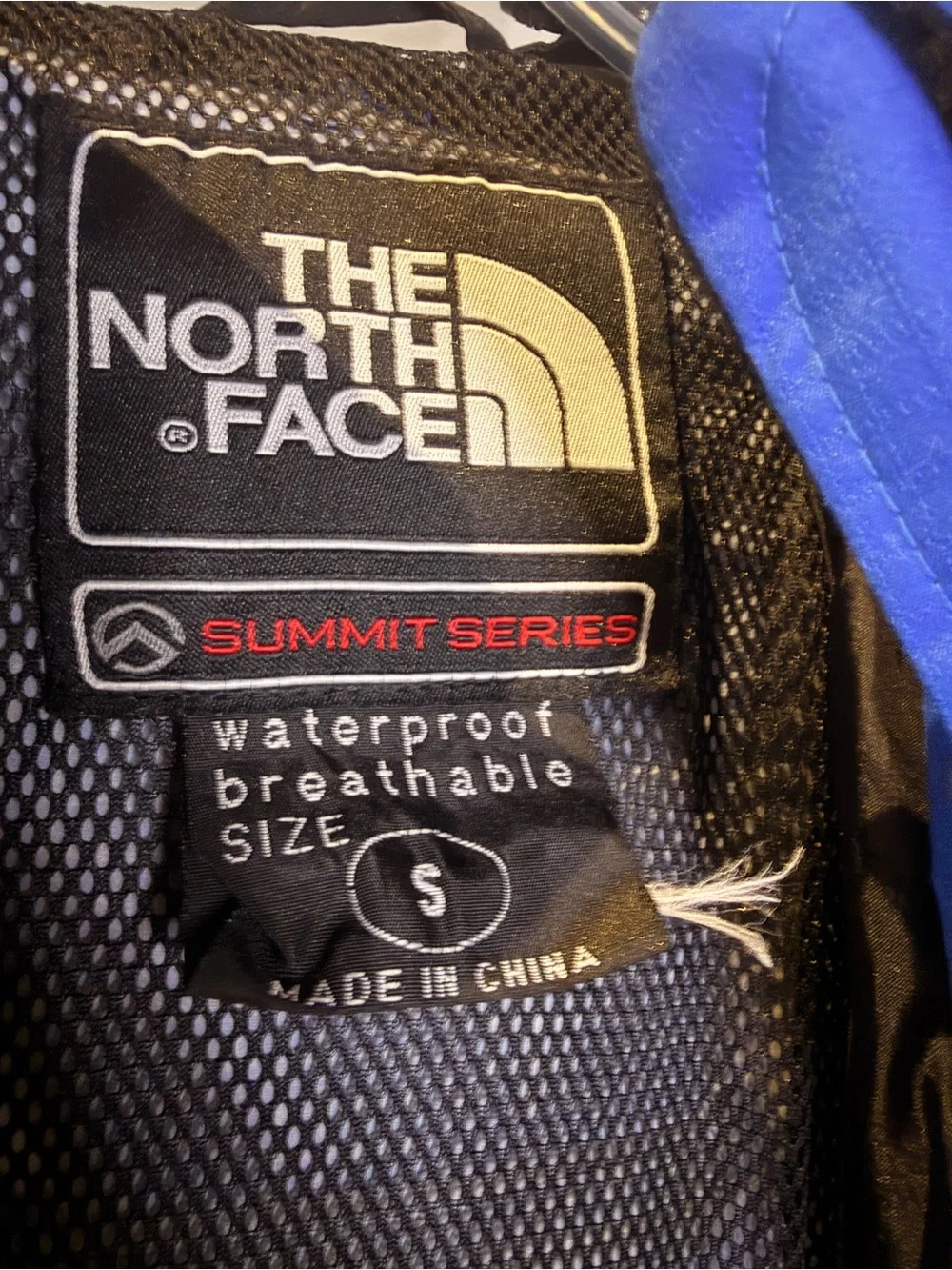 The North Face Summit Series Gore Tex Jacket Size S Men's Blue/Black Waterproof